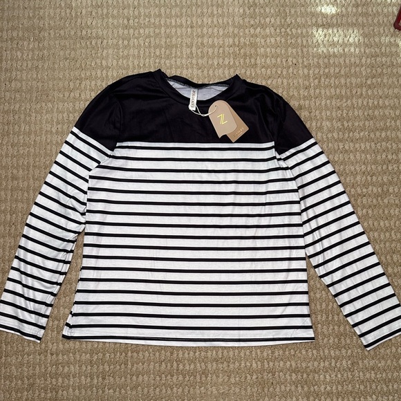 Zolucky blouse size L - Picture 6 of 8